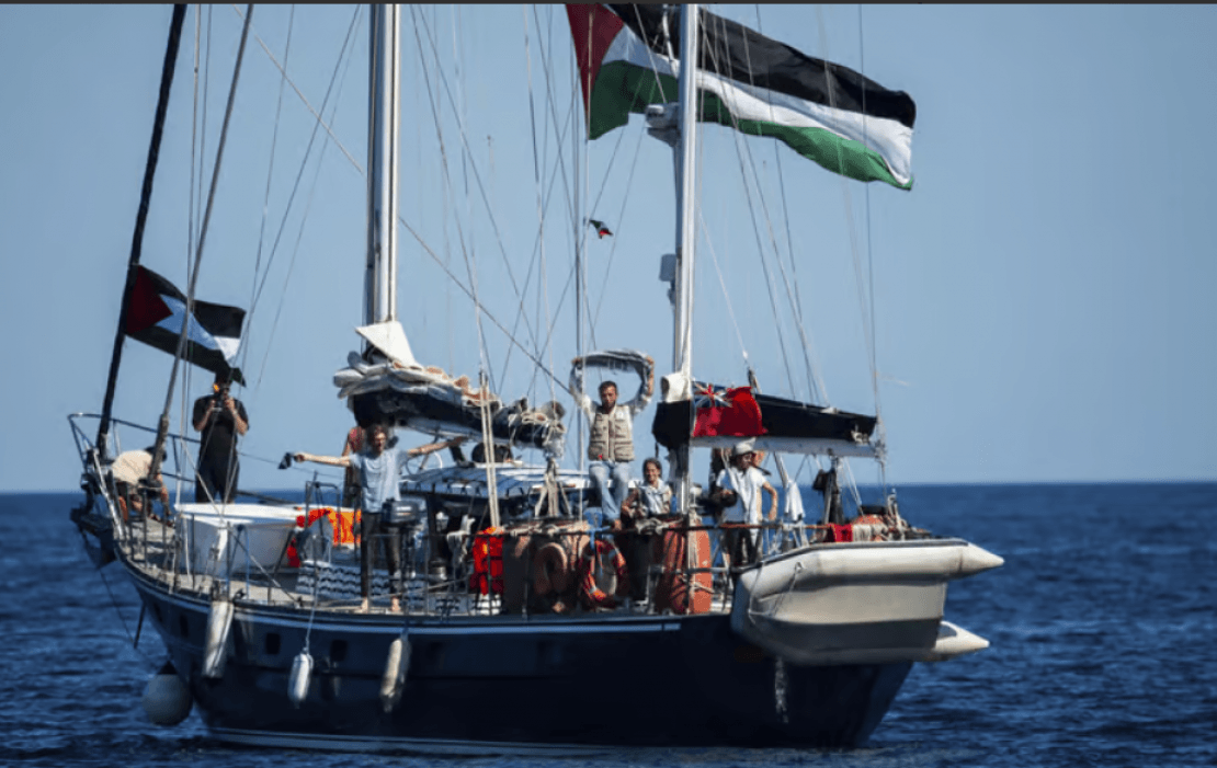 مادلين' تواصل الإبحار نحو غزة رغم تهديدات كاتس