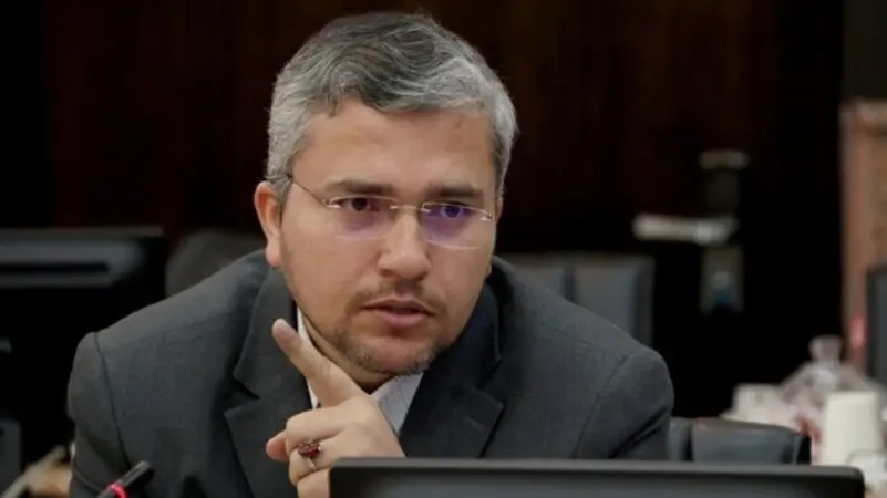 طهران تهدد بإجراءين إذا زاد ضغط العقوبات