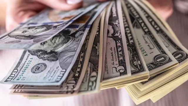 سعر الصرف بالبنوك في منتصف تعاملات الخميس 7 أغسطس 2025