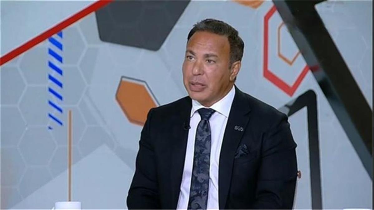 أيمن يونس يشيد بلاعب الزمالك: يستحق رجل مباراة حرس الحدود.. ورسالة للجماهير
