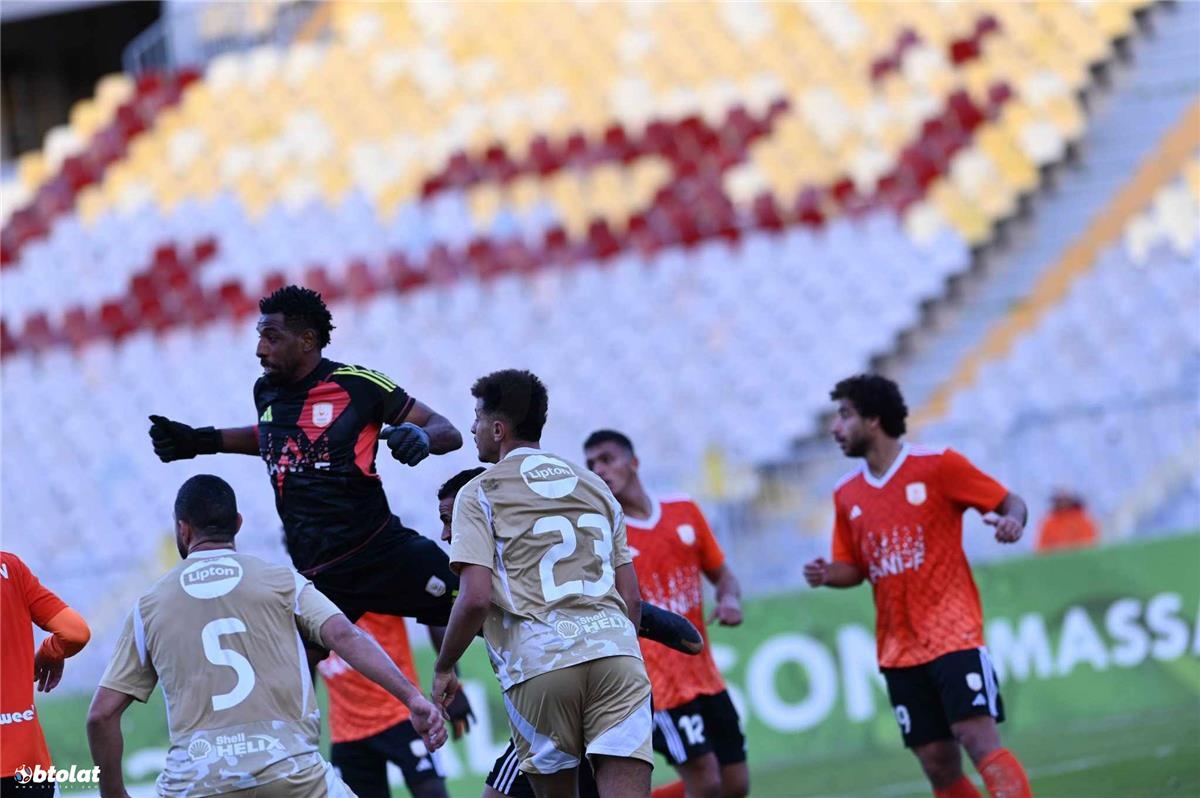 اتحاد الكرة يعلن حكم مباراة الأهلي وفاركو في كأس الرابطة