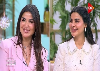 رانيا منصور: لا أحد استطاع التفريق بيني وبين نورهان إلا والدتنا.. حتى أبي