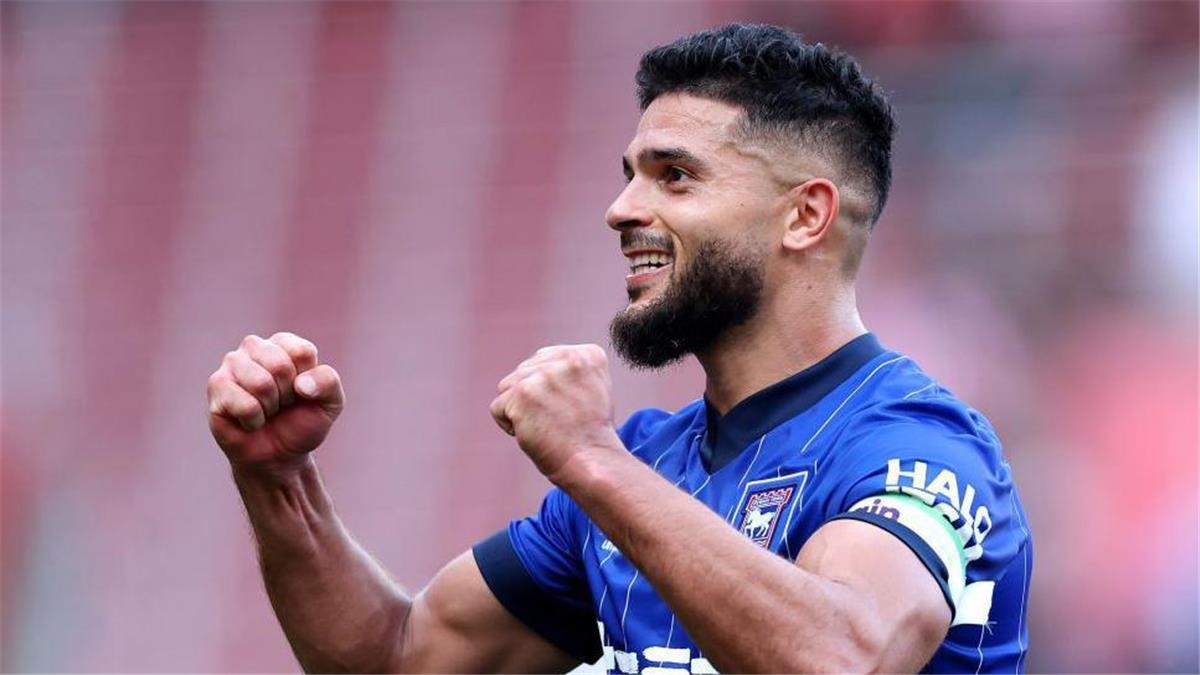 تشكيل إيبسويتش تاون ضد آرسنال في الدوري الإنجليزي.. موقف سام مرسي