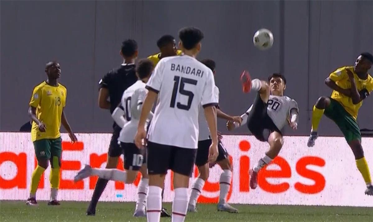 رجل مباراة مصر والكاميرون في كأس أمم إفريقيا تحت 17 سنة
