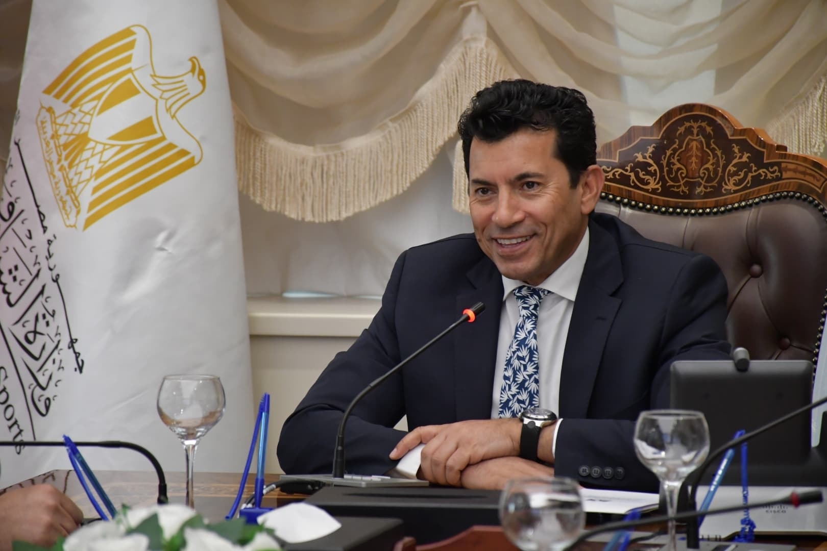 وزير الرياضة يبحث مع رئيس الاتحاد الدولي للسلاح سبل تعزيز التعاون المشترك