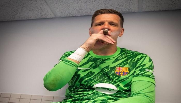 &laquo;تشيزني المدخن&raquo; يخطف الأضواء في احتفالات برشلونة (فيديو)