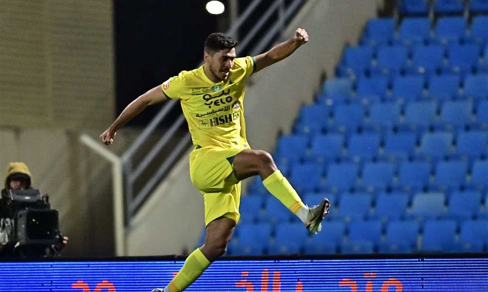 محمد شريف: لم يتحدث أحد معي من الزمالك.. وسأراجع العرض الأفضل في هذه الحالة