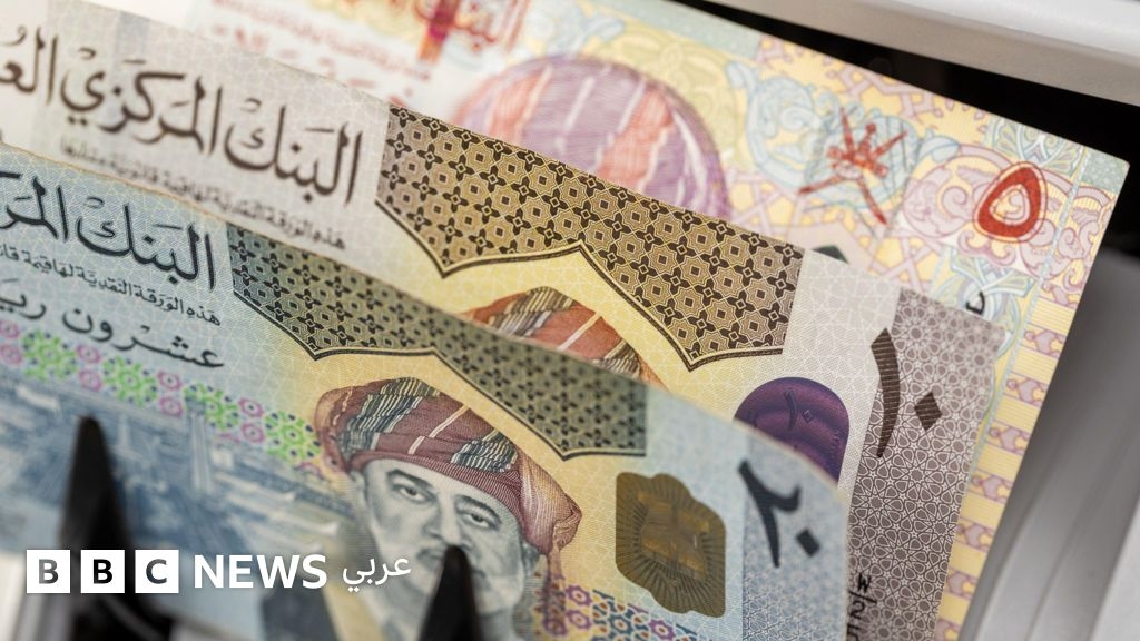 أول ضريبة دخل في دول الخليج: هل يأتي الإصلاح الاقتصادي في عمان على حساب المواطن؟