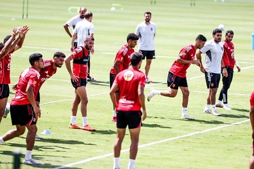 الأهلي يواصل تدريباته في تونس