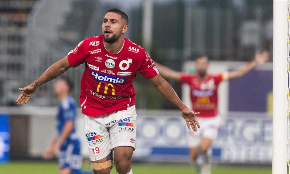 مصدر مقرب من عمر فرج يوضح لـ في الجول موقفه من العودة لـ الزمالك