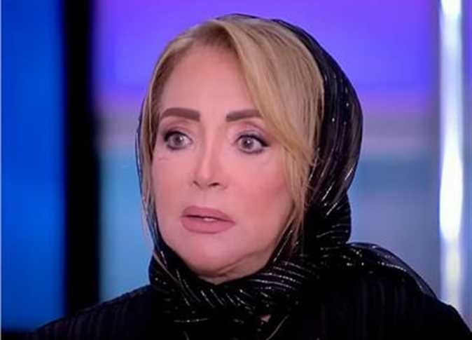 شهيرة ترد على شائعة انفعال ابنتها رانيا محمود ياسين عليها: «ولادي متربيين»