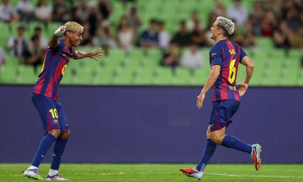راشفورد يفتتح أهدافه وجافي يسجل ثنائية في فوز برشلونة على دايجو بخماسية وديا