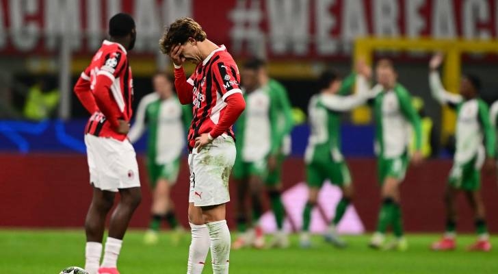 ميلان يودع دوري الأبطال بعد خسارته أمام فينورد بهدفين لهدف بمجموع الذهاب والإياب