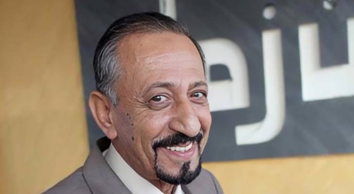 من الذاكرة.. حين أقامت عائلة الفنان الراحل إبراهيم أبو الخير عزاء له وهو حي