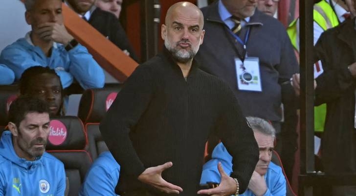 إيمانويل بوتي: طلاق غوارديولا قد يكون سبب تراجع مانشستر سيتي