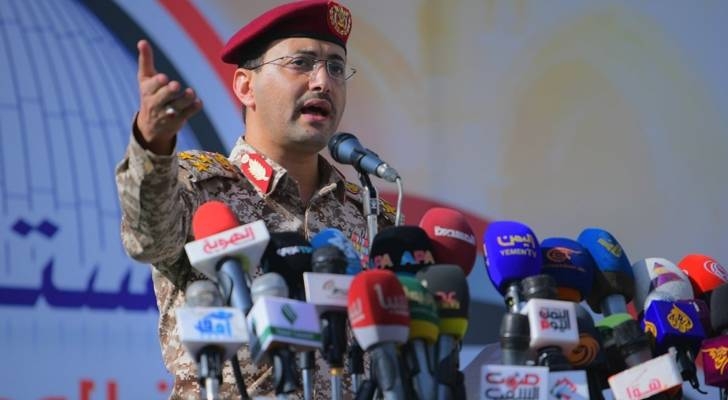 الحوثيون: استهدفنا حاملة طائرات أمريكية ومطار رامون بطائرات مسيرة وصاروخ باليستي