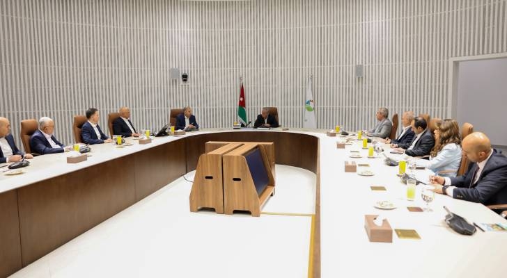 رئيس الوزراء يشيد بحرص شركة البوتاس على توسيع مشاريعها وفتح أسواق جديدة تعزز مكانة الأردن