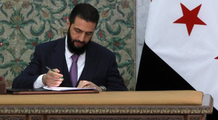 سانا: توقيع مذكرة تفاهم واستثمار بـ7 مليارات دولار لإعادة إحياء قطاع الطاقة في سوريا