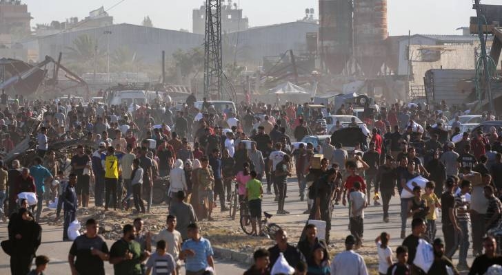 جيش الاحتلال: مراكز توزيع المساعدات في غزة منطقة عسكرية ليلاً