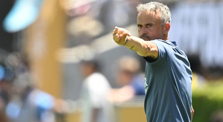 إنريكي بعد اكتساح أتلتيكو مدريد: باريس سان جيرمان يعيش "لحظة رائعة"