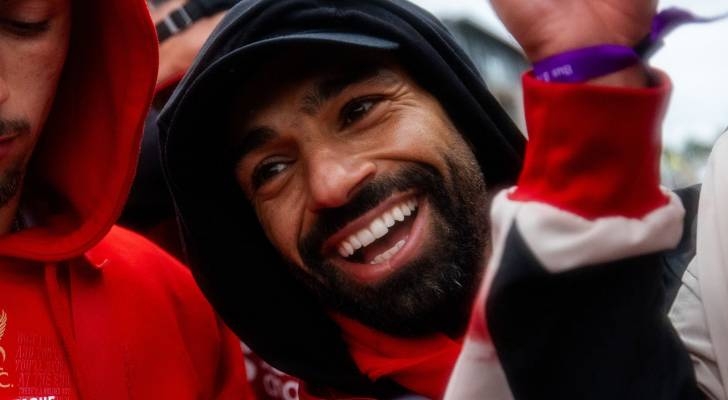 محمد صلاح: الكرة الذهبية حلم العمر.. وأريدها من أجل مصر