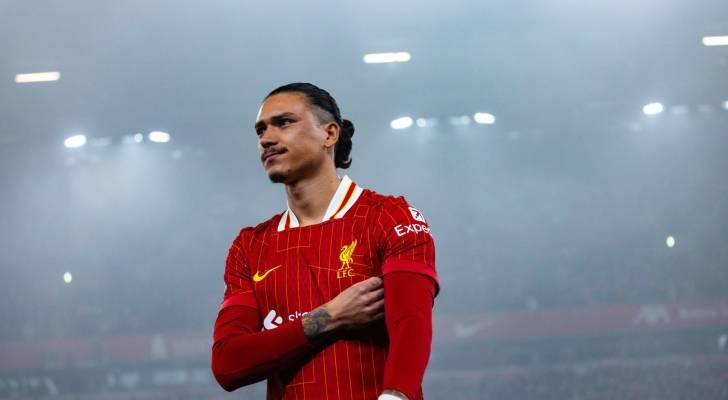 داروين نونيز يقترب من نابولي