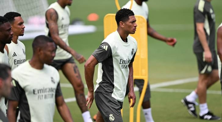 جود بيلينجهام يغيب 3 أشهر عن ريال مدريد بسبب جراحة في الكتف