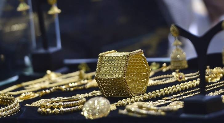 الذهب والمعادن تقفز... بينما النفط والغاز يتراجعان منذ بداية 2025