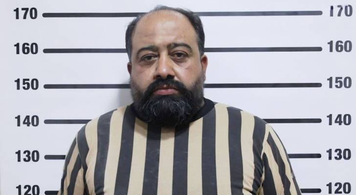 سوريا: القبض على أحد عناصر "ميليشيا الدفاع الوطني" على خلفية تورطه في انتهاكات بحق الشعب السوري