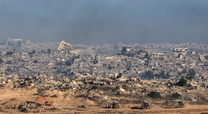 هيئة البث العبرية: مغادرة فريق التفاوض "الإسرائيلي" إلى الدوحة لبحث وقف إطلاق النار في غزة