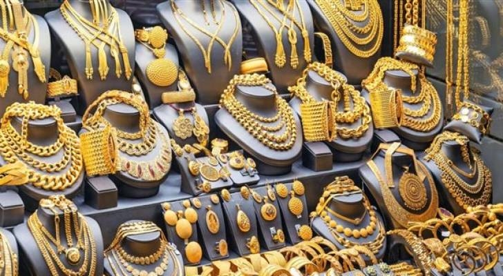 انخفاض أسعار الذهب 70 قرشا في الأردن الإثنين