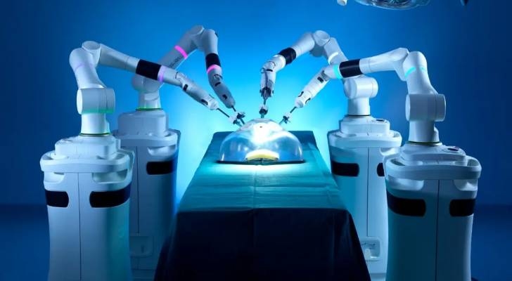 لأول مرة.. روبوت جراحي يُجري عملية استئصال مرارة بنجاح دون تدخل بشري