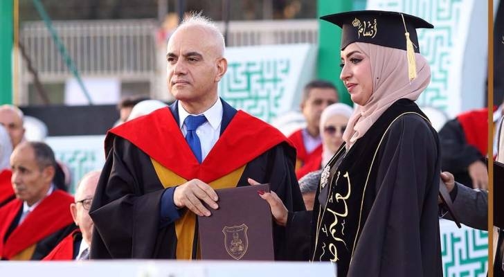 507 خريجا من كلية العلوم التربوية في الجامعة الأردنية