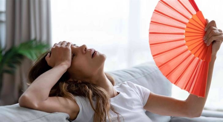 كيفية الحفاظ على ترطيب جسمك في وقت الحر: نصائح للتعويض عن السوائل المفقودة