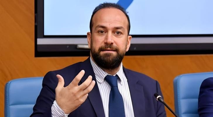 وزير الإعلام السوري: نهيب بتوخي الحذر في ظل تصاعد حملة الأخبار المضللة التي تستهدف السوريين
