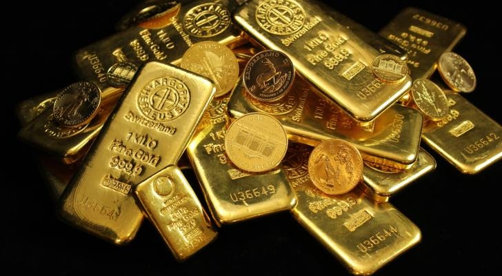 تراجع أسعار الذهب عالميا وسط تفاؤل بمفاوضات التجارة وارتفاع الدولار
