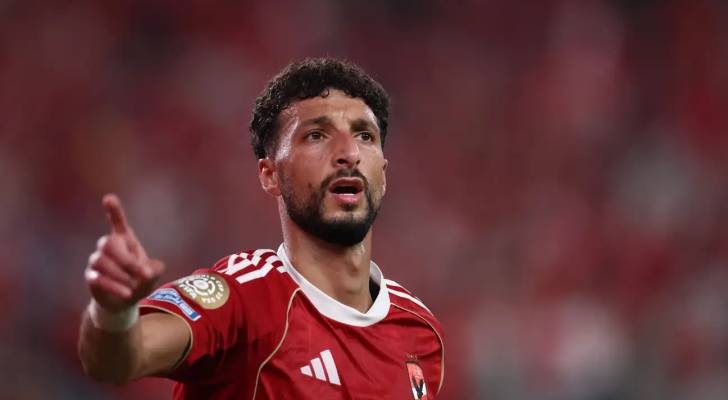 رسمياً.. وسام أبو علي ينتقل من الأهلي إلى كولومبوس كرو الأمريكي