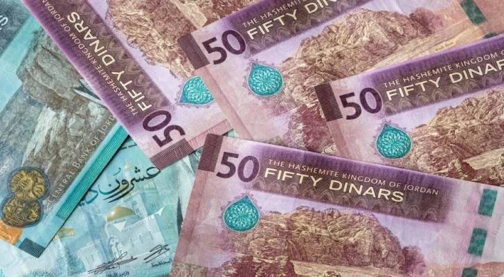 "التعليم العالي" توضح بشأن صرف مستحقات الطلبة من المنح والقروض