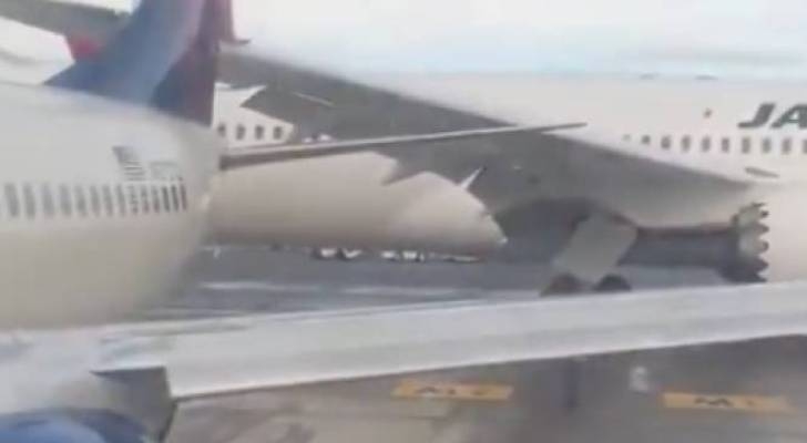 Two aircrafts collide at Seattle-Tacoma International Airport