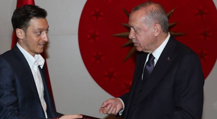 Mesut Özil transitions from football to Turkish politics