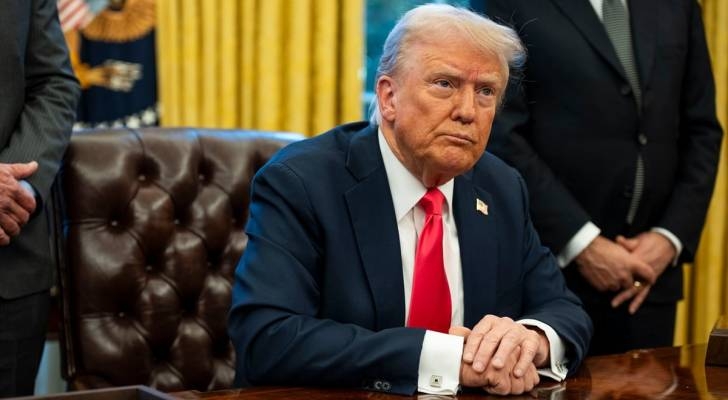 What is Donald Trump's "Gold Card" visa?