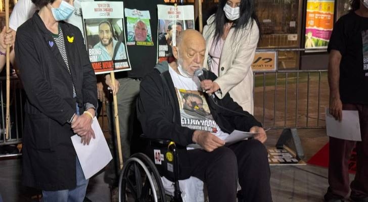 Father of Hamas captive scolds Netanyahu
