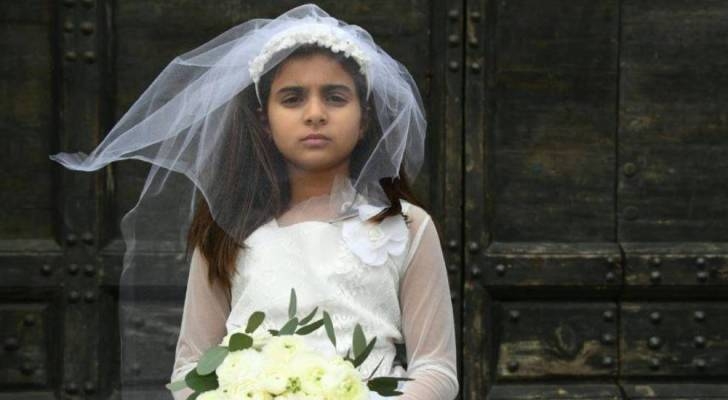 Kuwait raises legal marriage age to 18, banning child marriages