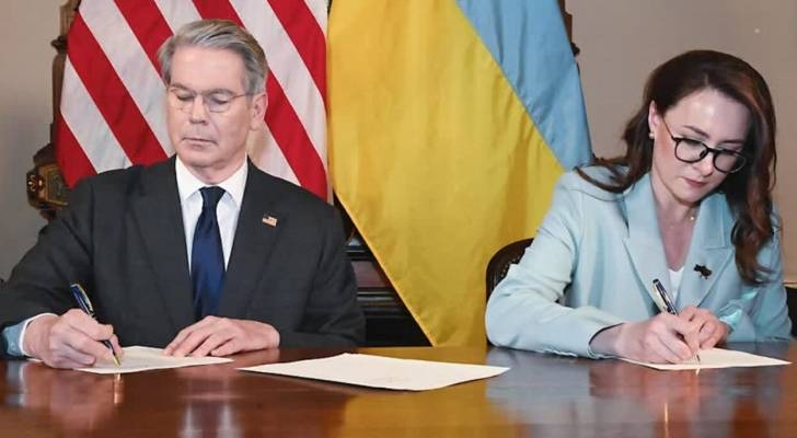 US secures access to Ukraine's minerals in historic economic deal