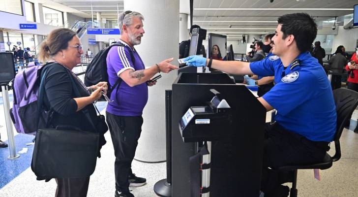 Travel to US drops 11.4% amid deportation fears