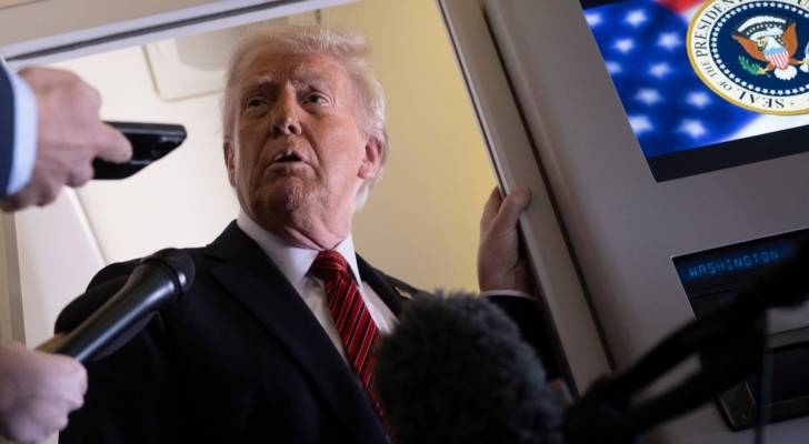 Trump departs Qatar, heads to UAE