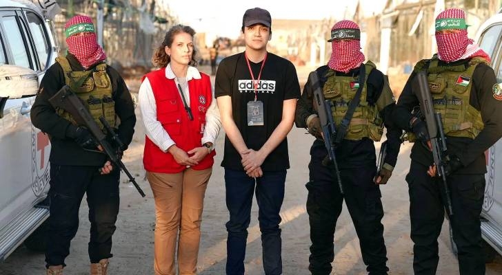 Freed 'Israeli' captive reveals how Hamas guard saved his life in Gaza