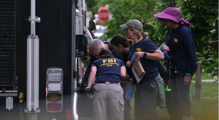 Man firebombs pro-"Israeli" rally in US
