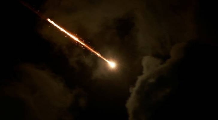 Sirens blare in "Israel" after detecting missile launch from Yemen