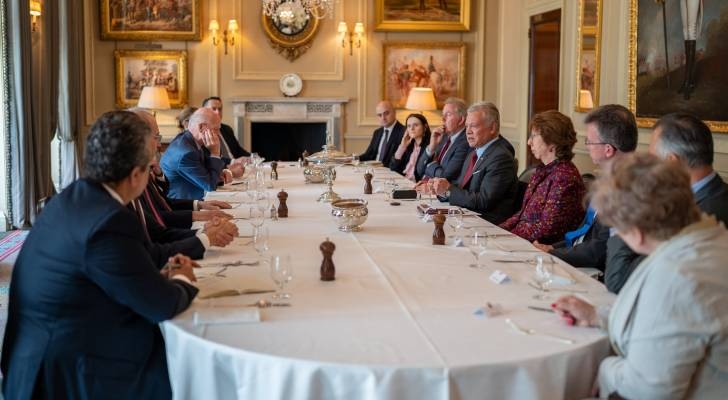 King meets with UK officials, Parliament members